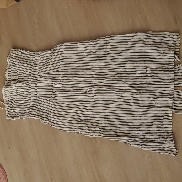 BDG Urban Outfitters Tiffany linen midi dress - 4 - Picture 6 of 9